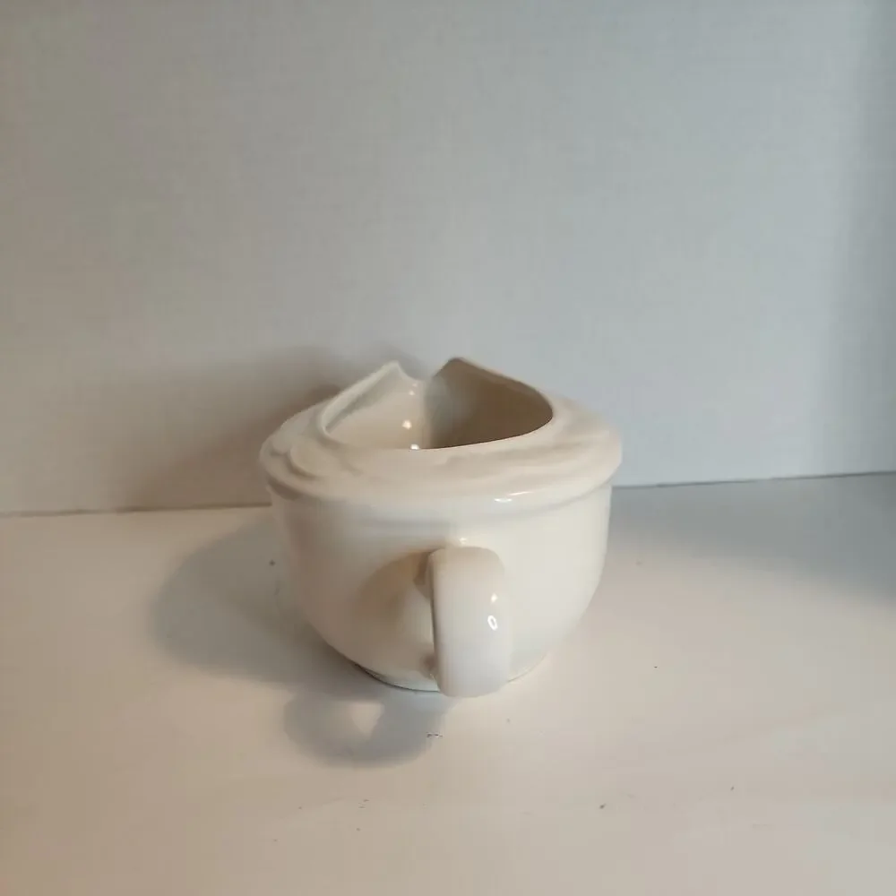 Pfaltzgraff SAUCE GRAVY BOAT Acadia White / Off White Woven Pattern Stoneware